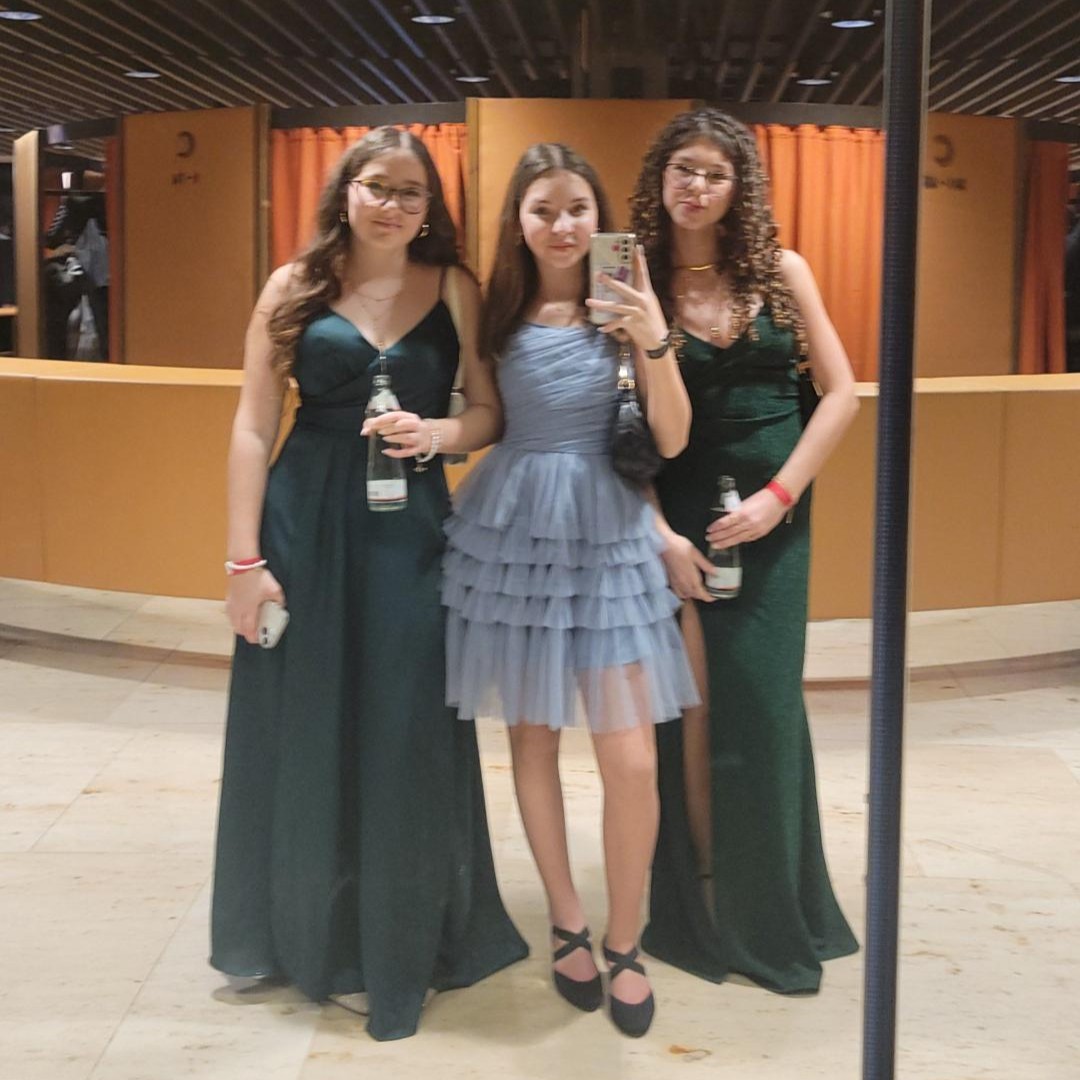Bild mit Freunden KSL Ball Spiegelfoto