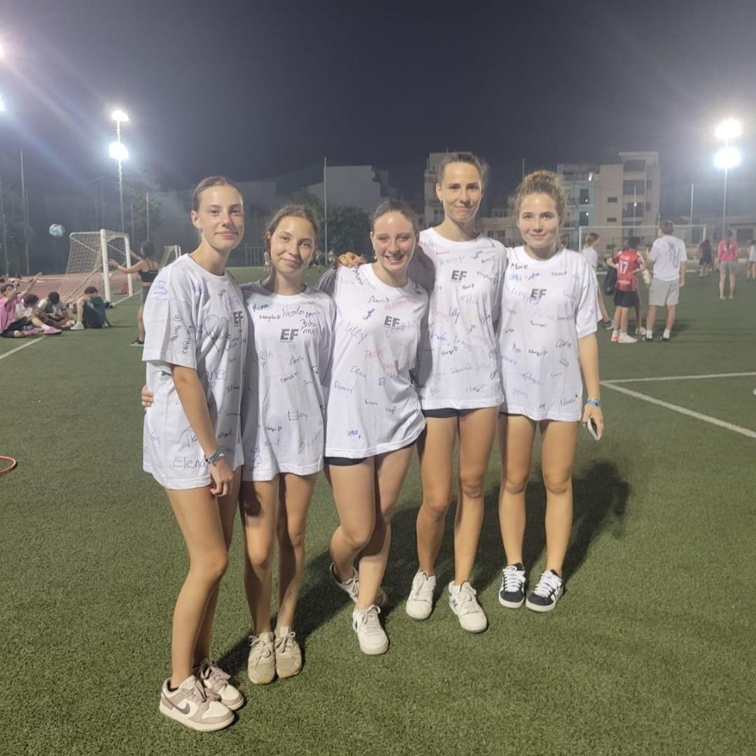 Bild mit Freunden in Malta auf Sprachreise